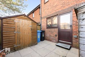 Courtyard- click for photo gallery